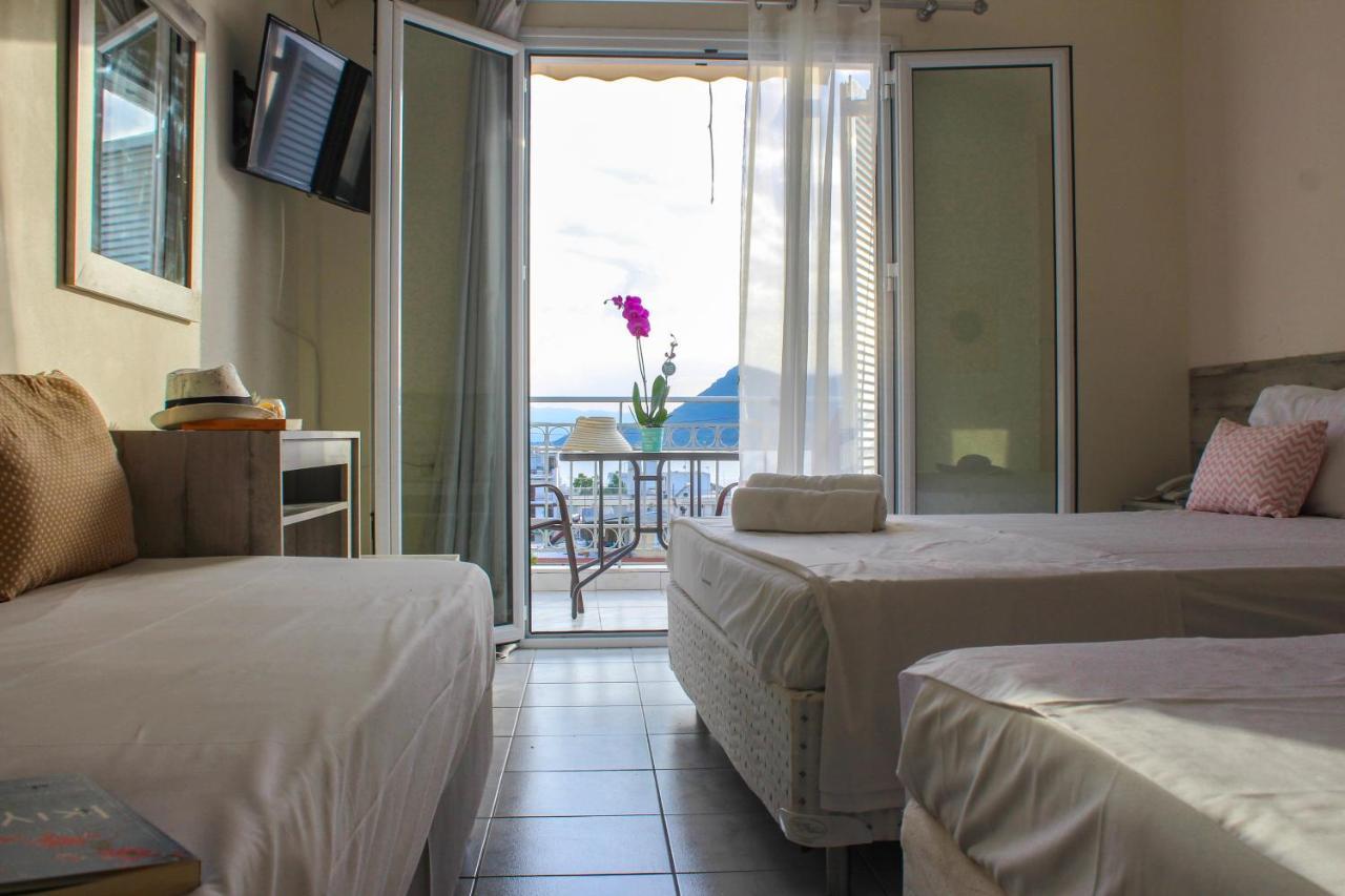 Iason Apartment